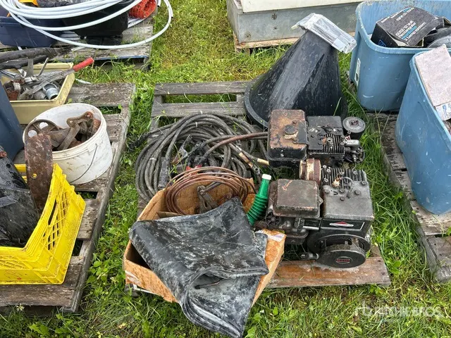 Quantity of Briggs & Stratton Engines, Rubber, Copper Tubing