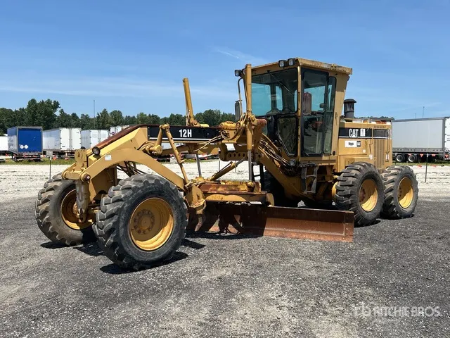 2002 Cat 12H Motor Grader