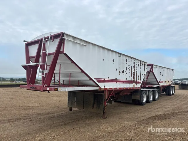 1998 Doepker 27 ft Super B-Train Lead Grain Trailer