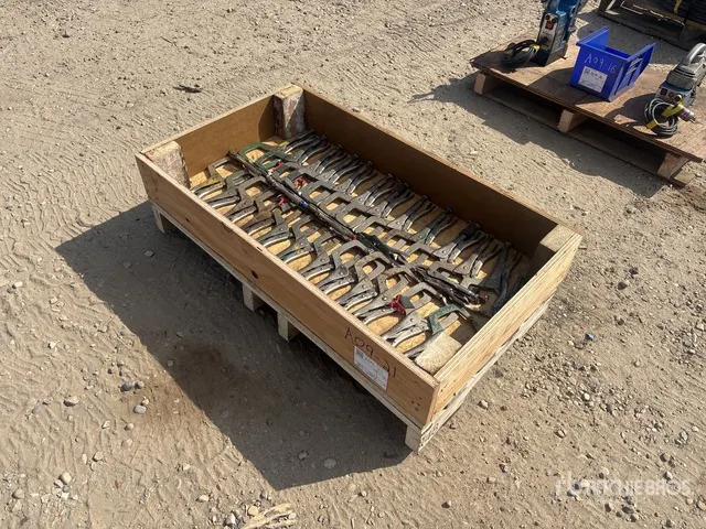 Quantity Of Vise Grip Clamps