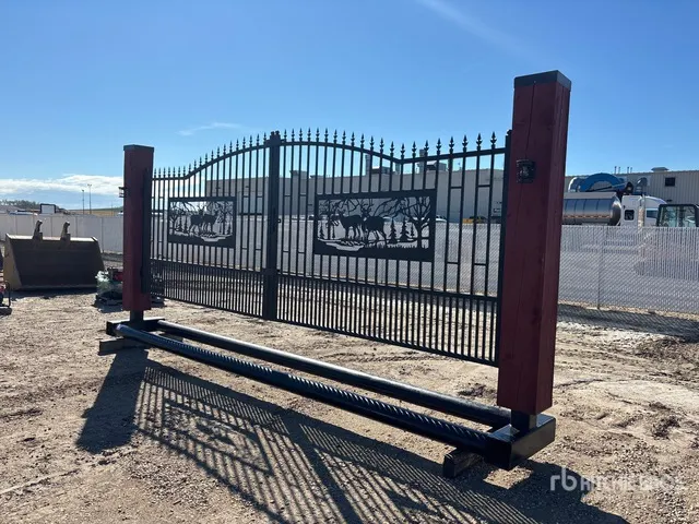 19 ft x 8 ft 10 in Steel Heavy Duty Bi-Parting Driveway Gate (Unused)