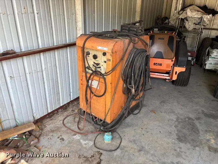 Airco 3A/DDR-224HPA/B-D welder