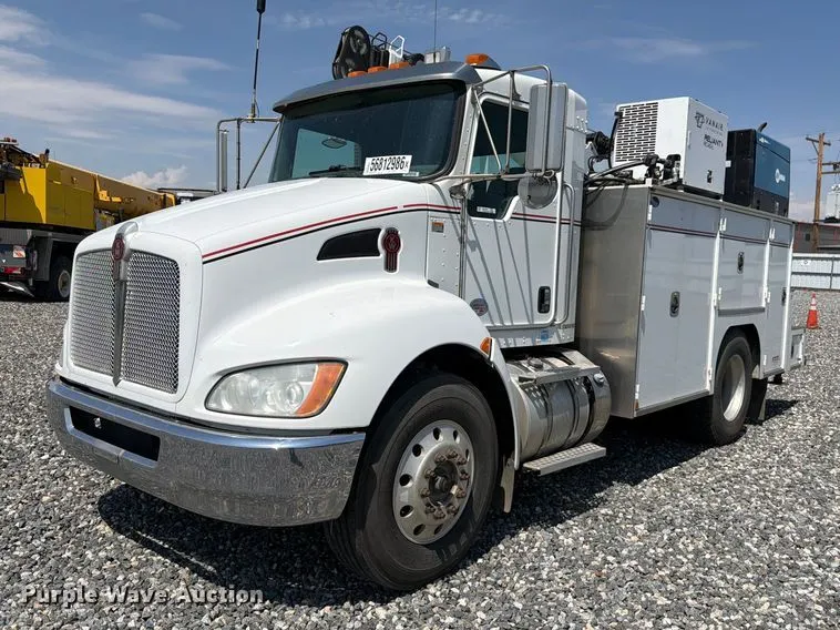2013 Kenworth T370 utility / service truck