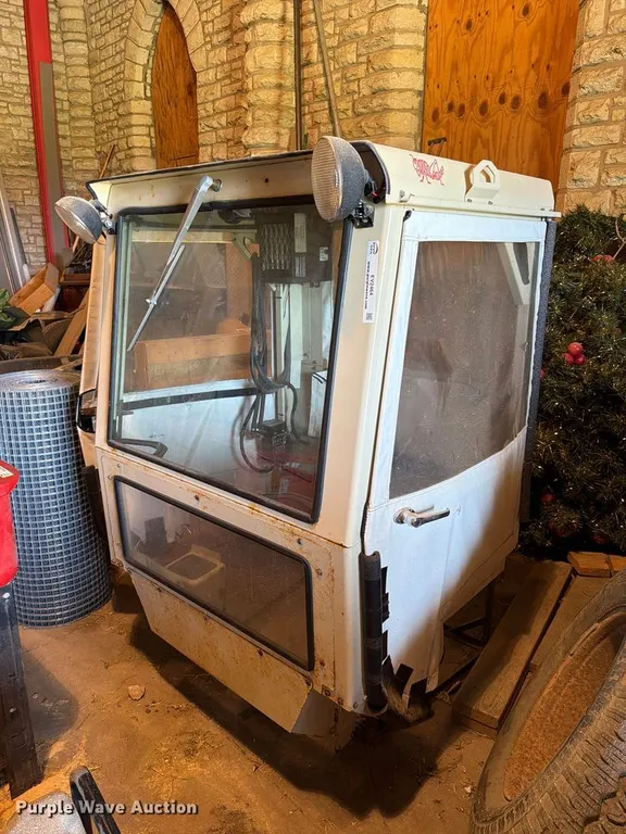 Grasshopper 930D cab