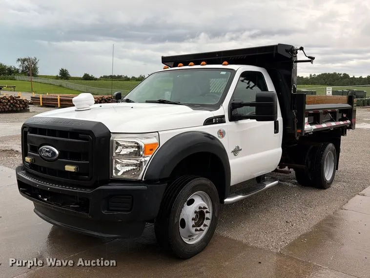 2011 Ford F550 Super Duty dump truck