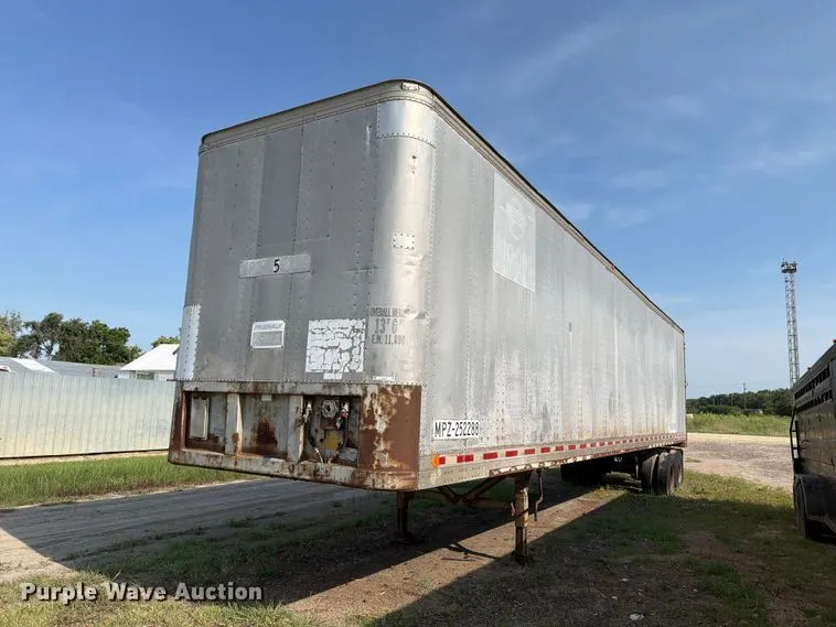 1978 Fruehauf FBZ9F240 Z-Van dry van trailer