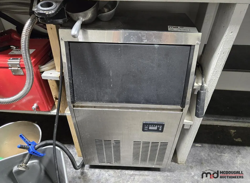 Commercial Stainless Steel Ice Maker
UNRESERVED