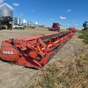 30' Massey Ferguson 9224 Combine  Header
 UNRESERVED