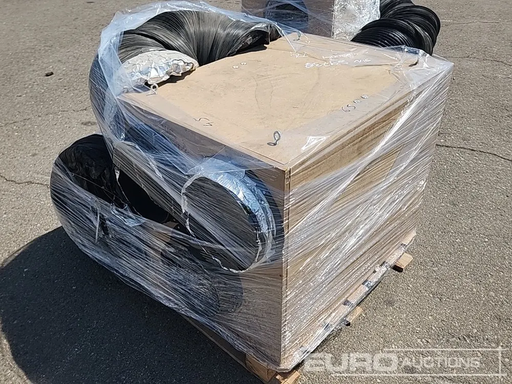 Extractor with Drawer and Ducts