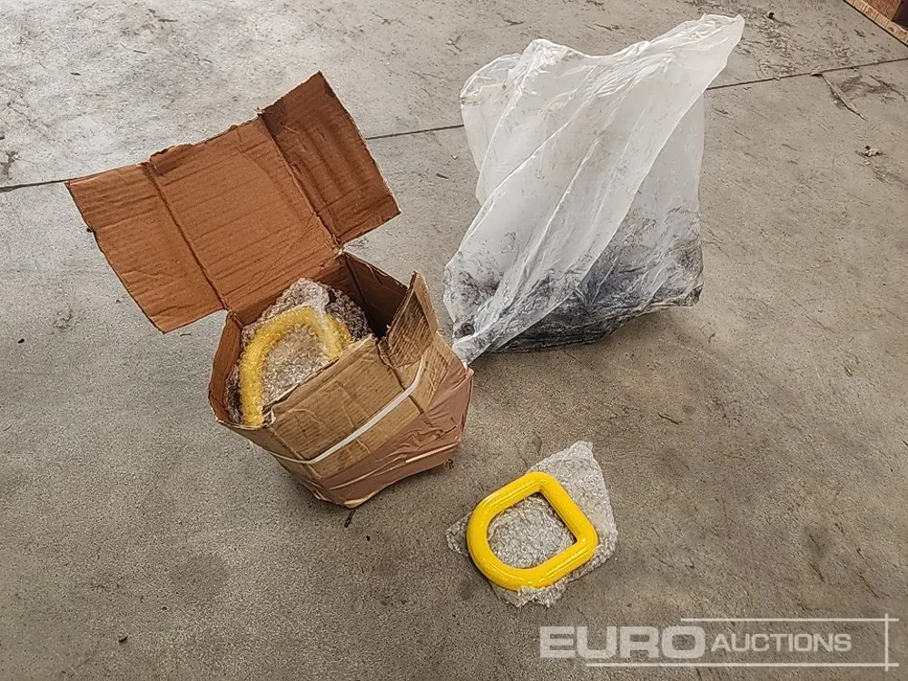 D Ring Lifting Point (10 of) c/w Bag of Wear Pads
