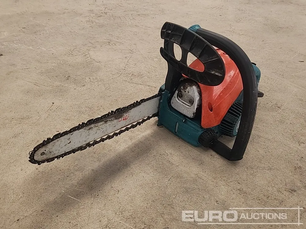 Makita Petrol Chain Saw