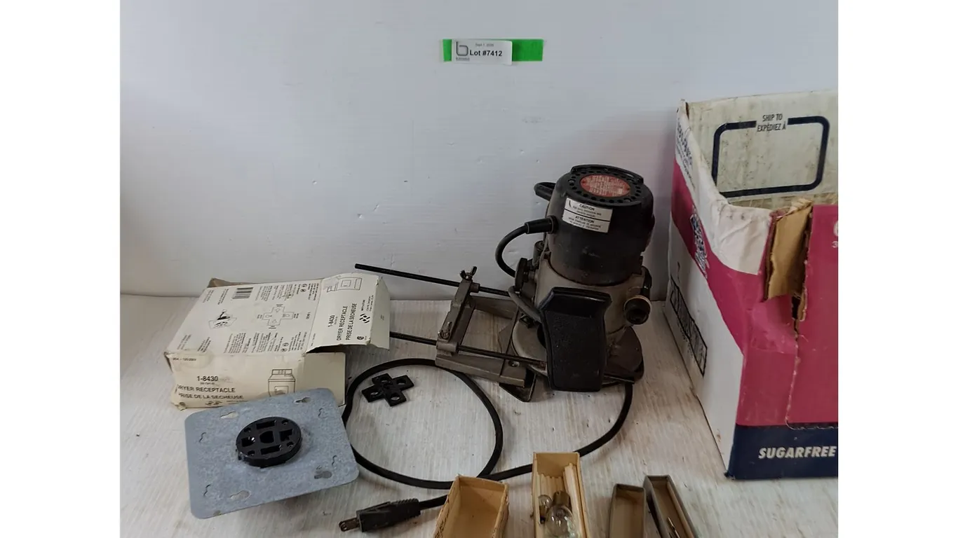 Sears Craftsman Router Tested Works, (2) Small Lightbulbs, Dryer Plug