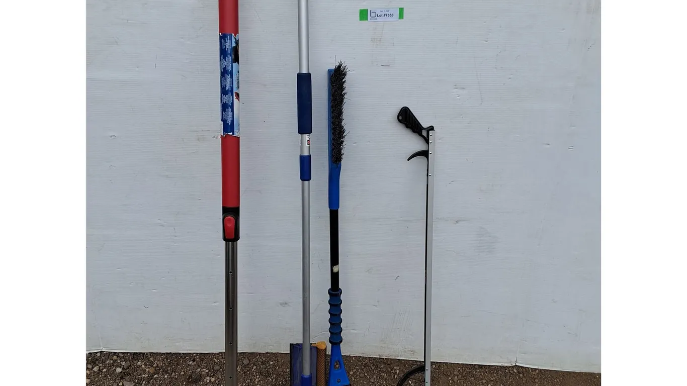 **(2) Snowbrushes Up to 50.5", Squeegee & Grabber Tool- Can't Ship