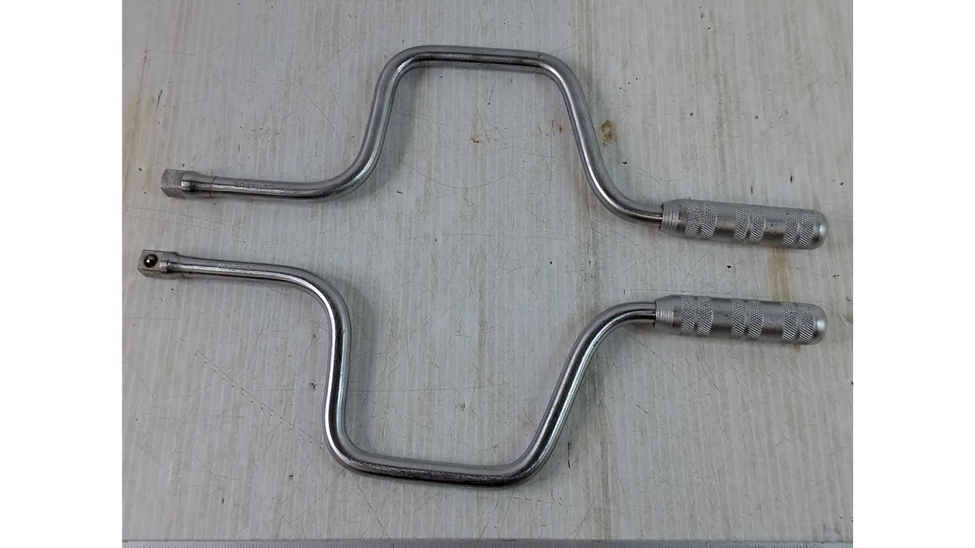 (2) Speeder Handles