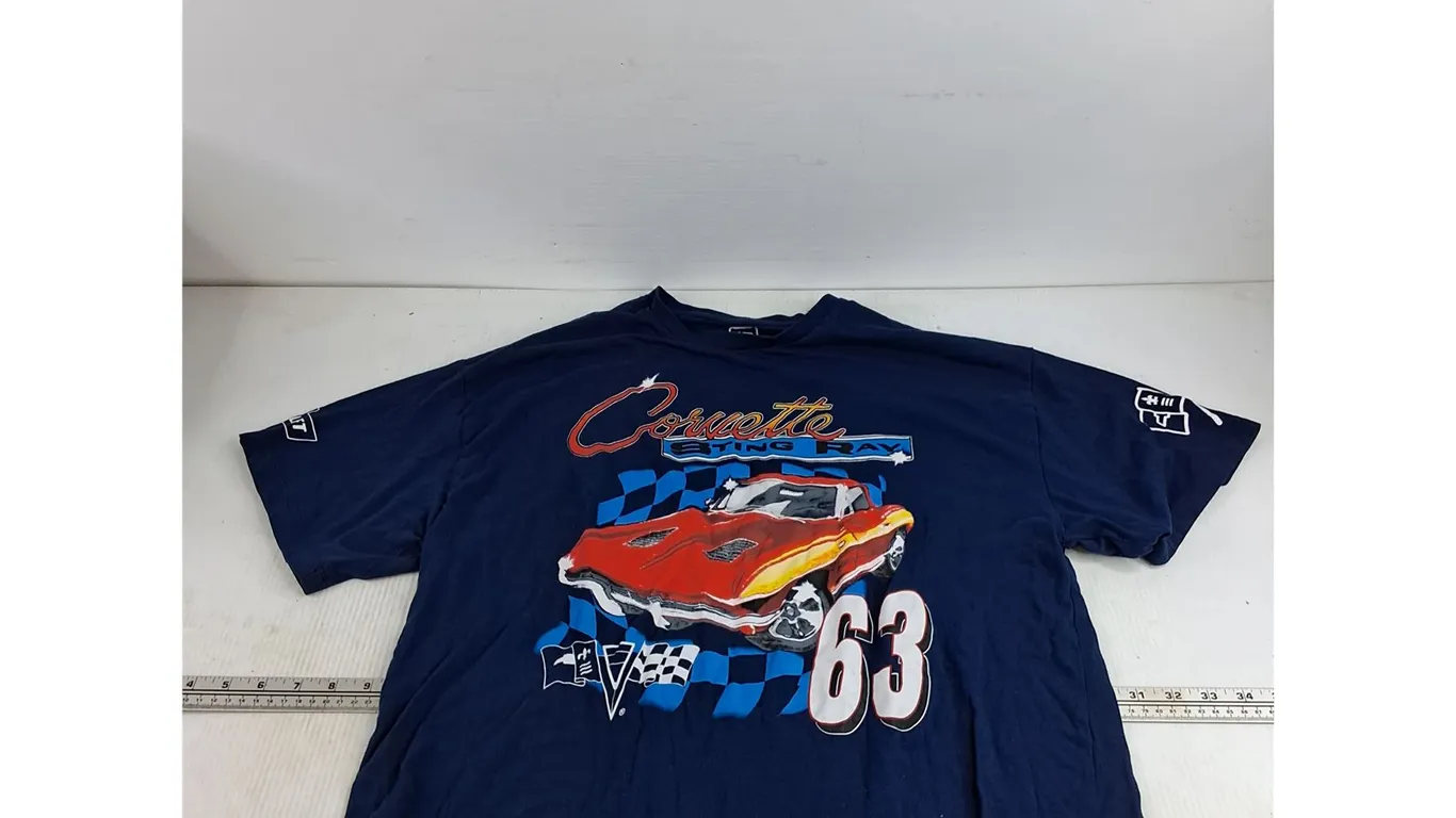 Corvette Sting Ray 63 T Shirt - Size L
