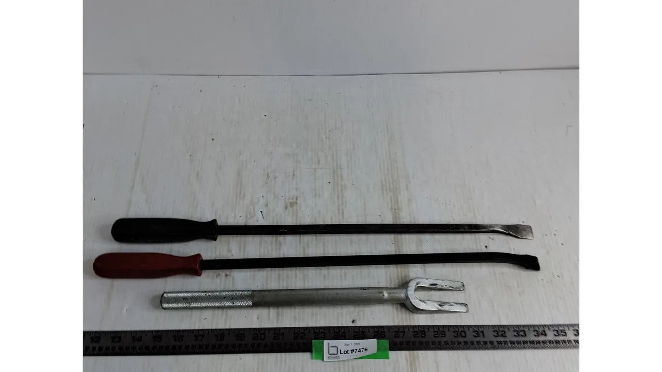 (3) Pry Bars/Fork