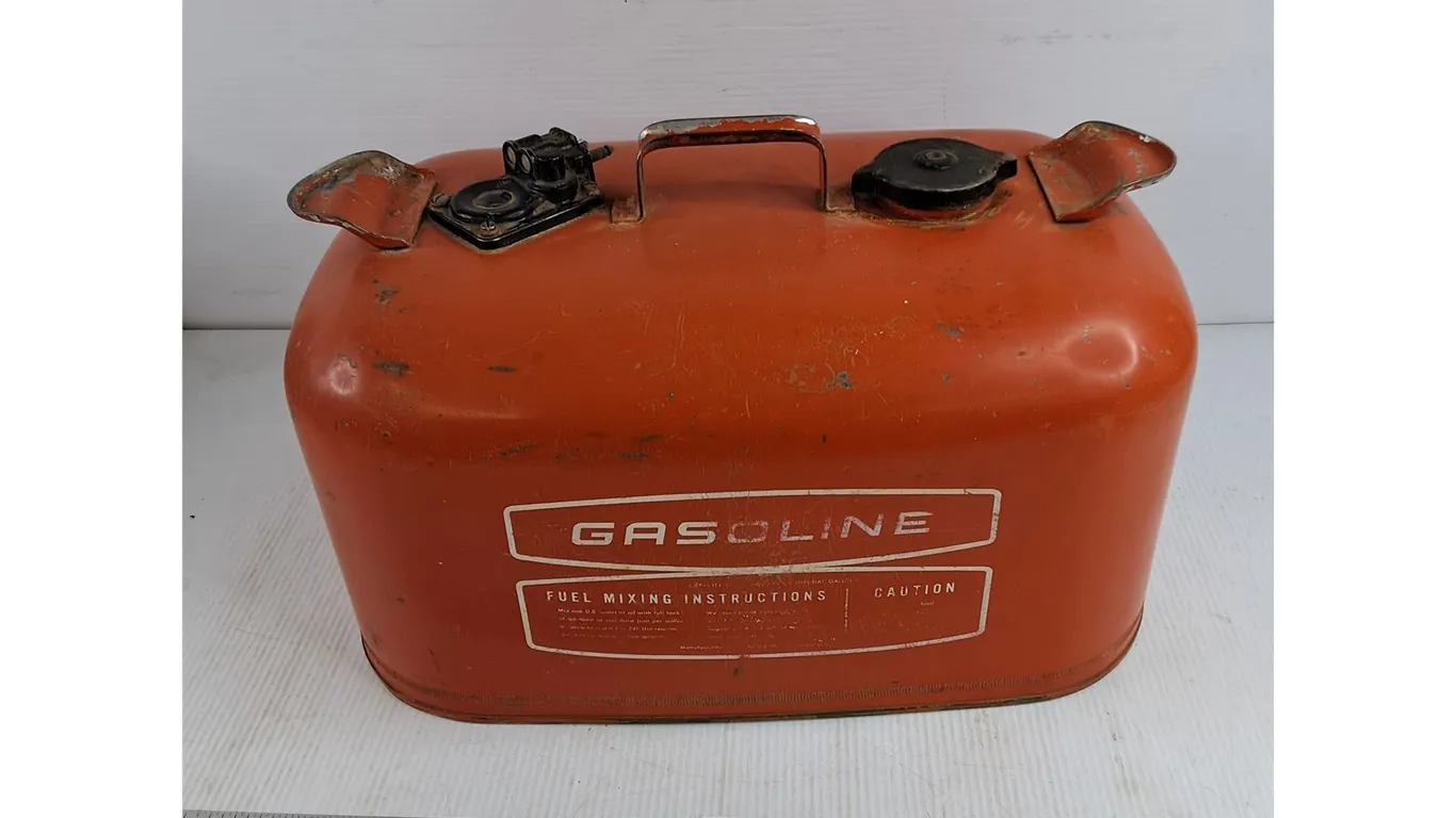 Boat Fuel Tank, Pickup Only