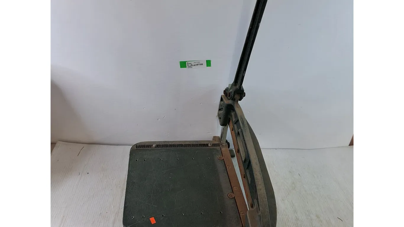 Large Metal Paper Edge Cutter, Pickup Only