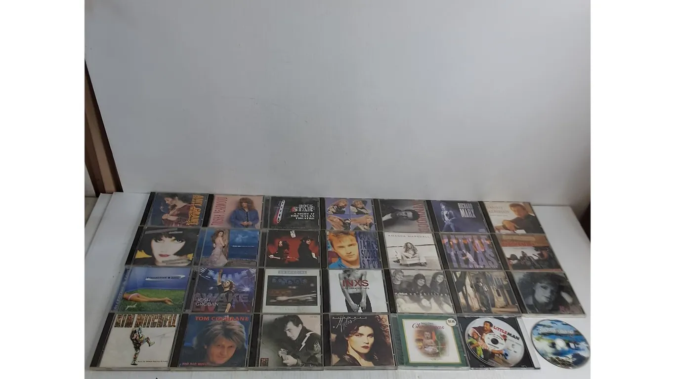 (29) Music CDs/DVD Movies