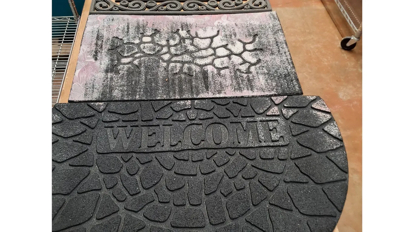 (4) Rubberized Welcome Mats - Largest 35" x 23" - Pickup Only