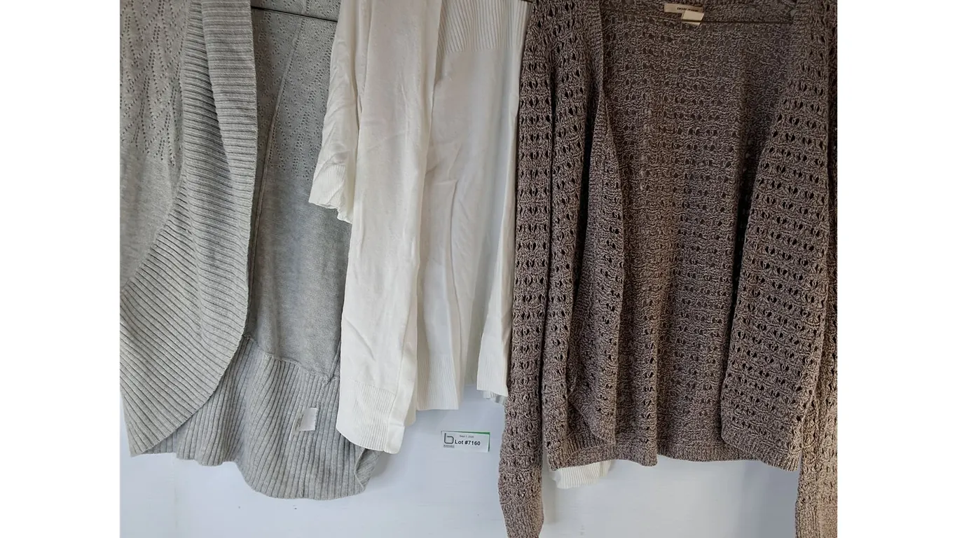 Womens Cardigans Size M (3)