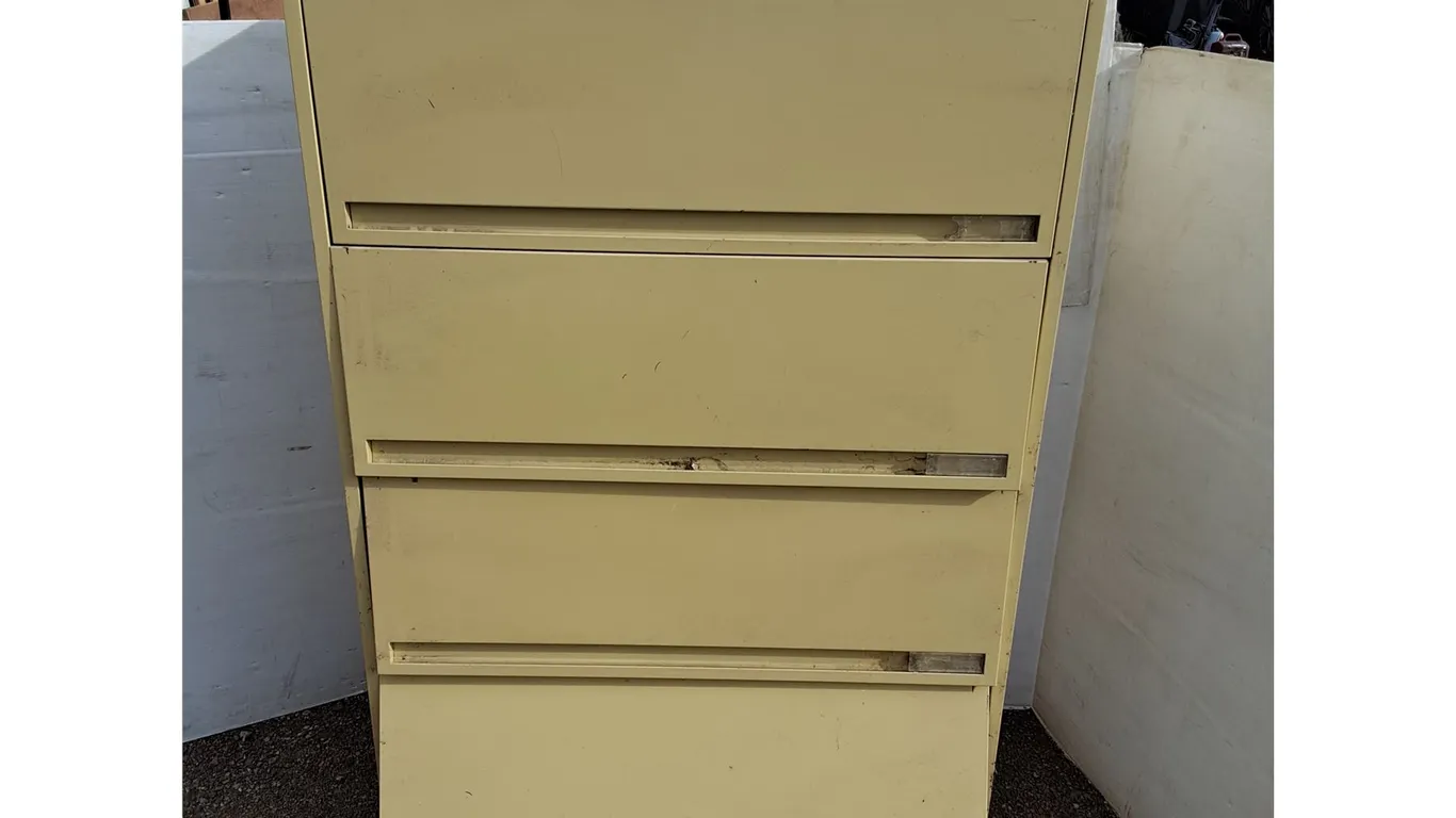 **Metal 4 Door Cabinet 36" x 18" x 53", Can't Ship