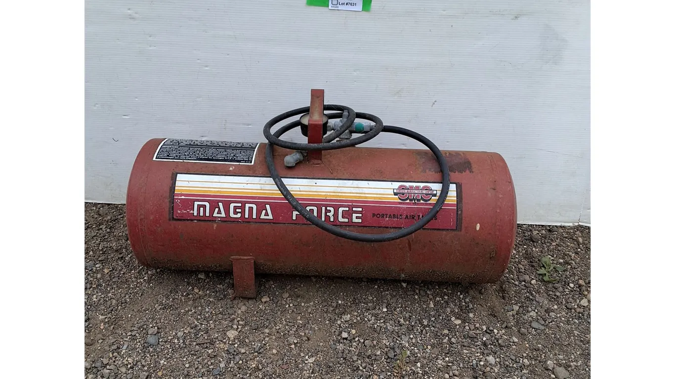 **Magna Force Air Tank 27" x 11"- Can't Ship