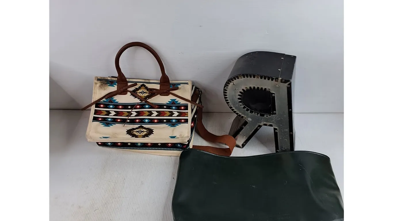 Indigenous Style Purse, R Letter, File Bag