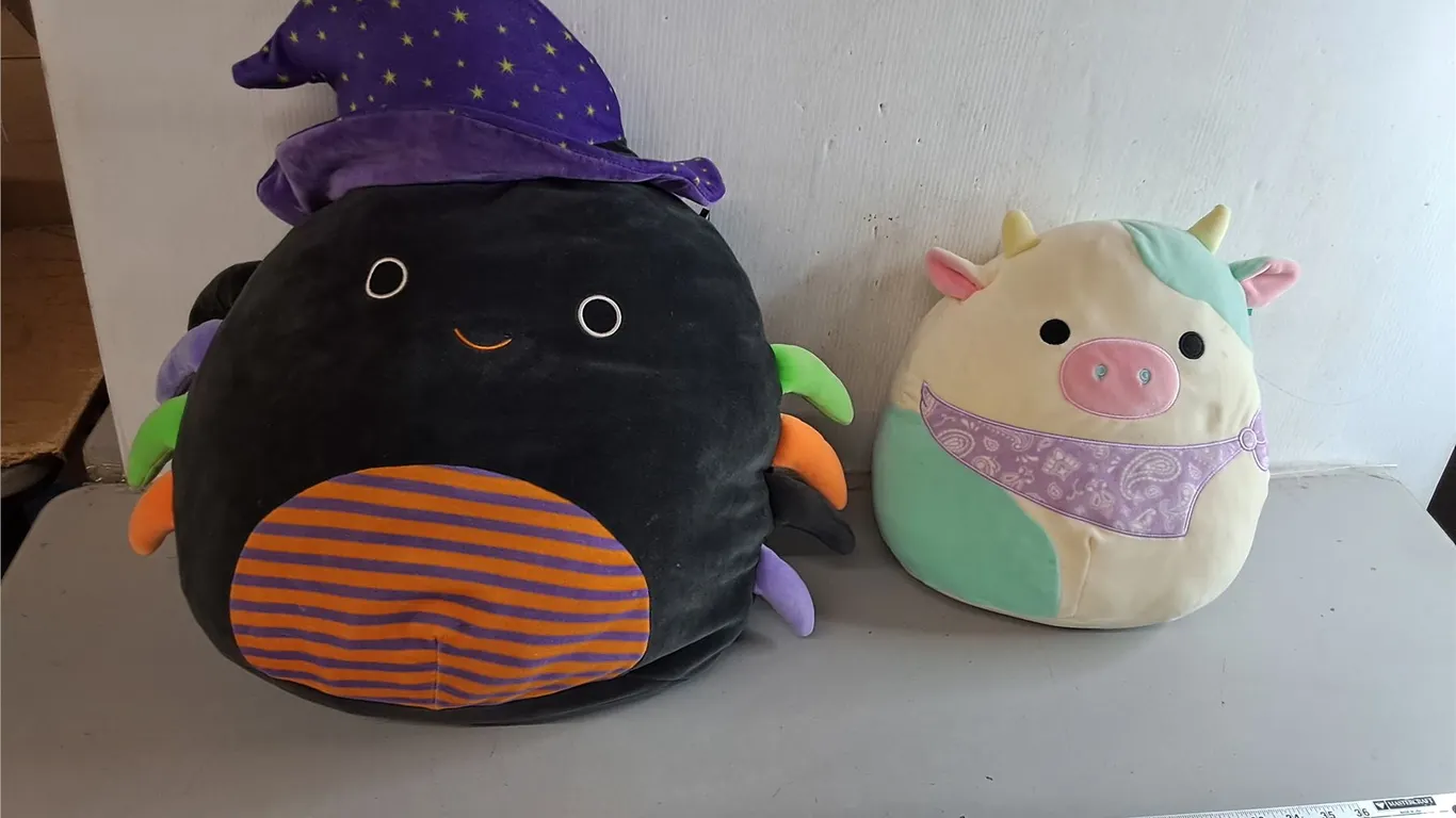 Spider/Cow Squishmallows