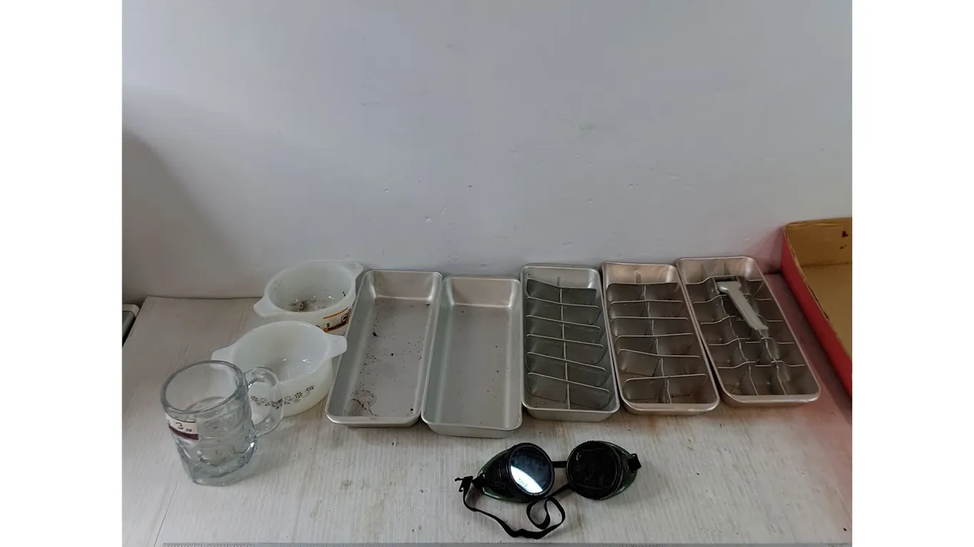 (5) Ice Trays, Pair of Goggles, (2) Dyna Ware French Onion Soup Bowls, (1) A&W Mug