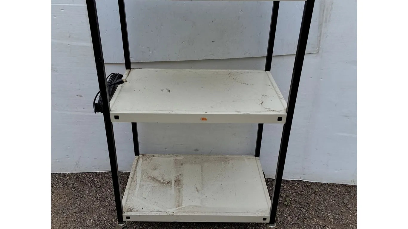 **Metal A/V Cart- Can't Ship