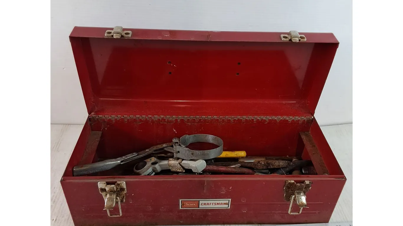 Sears Craftsman Red Toolbox with Contents, Pickup Only