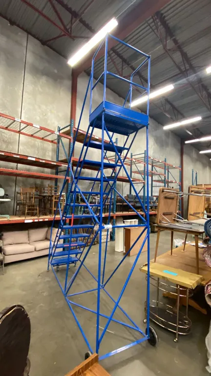 CANWAY MODEL 12SH BLUE MOBILE WAREHOUSE STAIRS - 400 LBS. CAPACITY/10FT TO STANDING PLATFORM