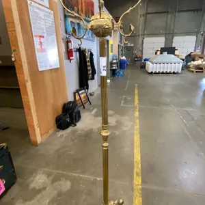 HEAVY BRASS LION HEAD AND FEET COAT STAND