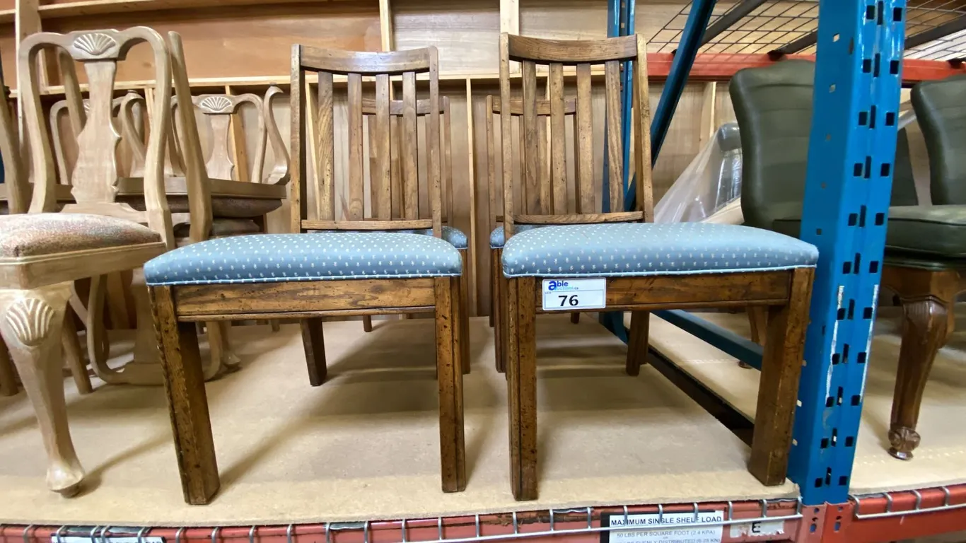 GROUP OF 4 BLUE FABRIC UPHOLSTERED MISSION STYLE WOODEN DINING CHAIRS