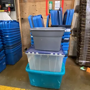 GROUP OF APPROX. 20 ASSORTED STORAGE BINS WITH LIDS (MOSTLY RUBBERMAID)