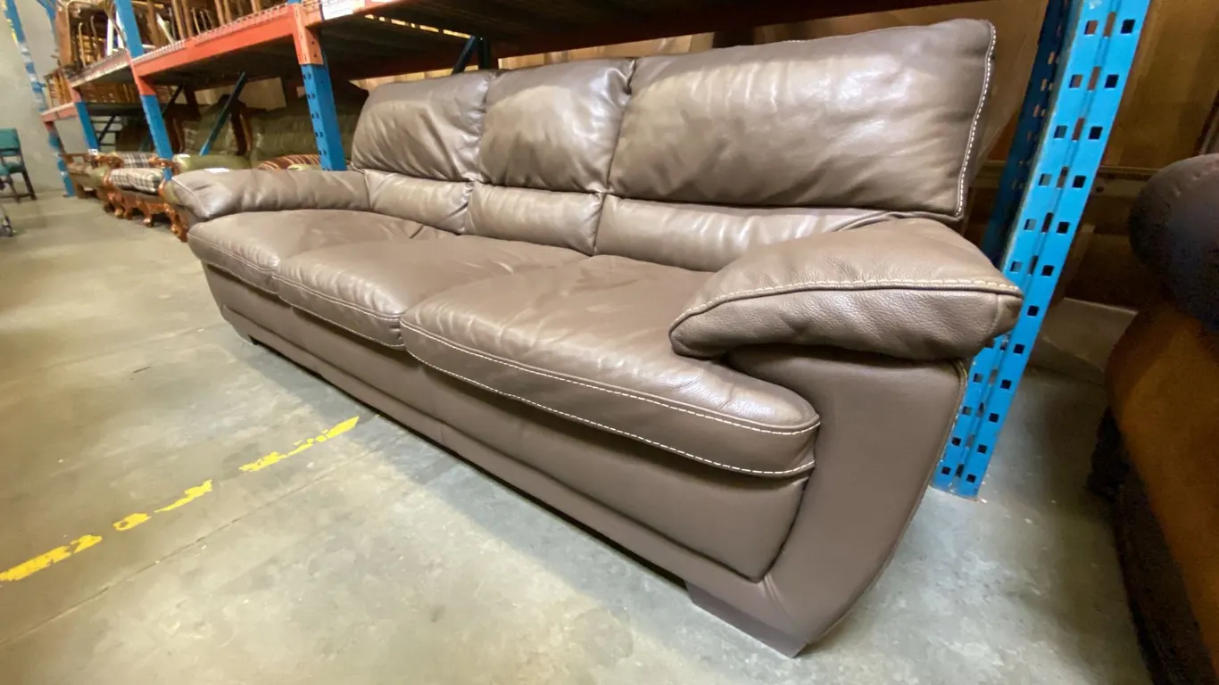 CONTEMPORARY BROWN LEATHER SOFA SET