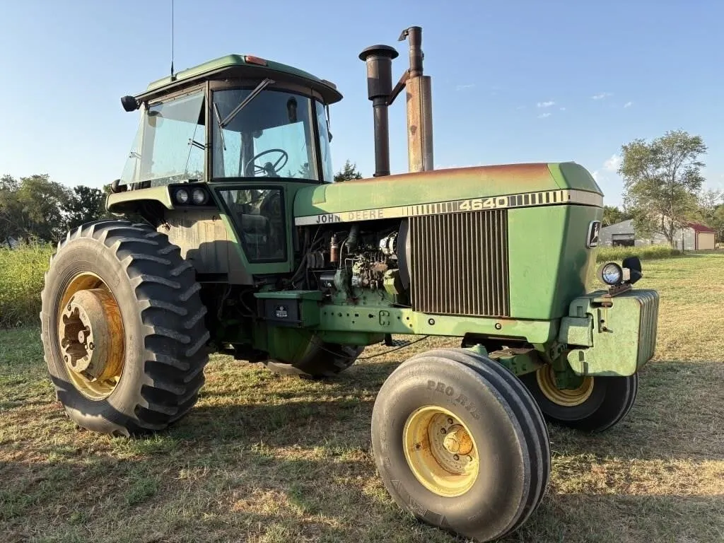 1982 John Deere 4640