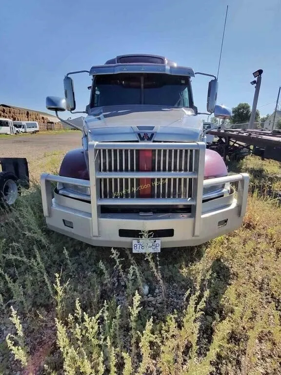 2020 Western Star Conventional 5700