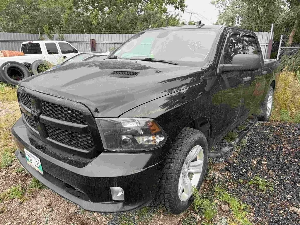 2021 Ram 1500 SN: 3C6RR7KG7MG564043