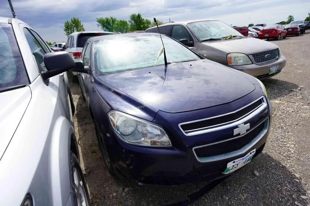 2009 Chevrolet Malibu SN: 1G1ZG57B69F224657