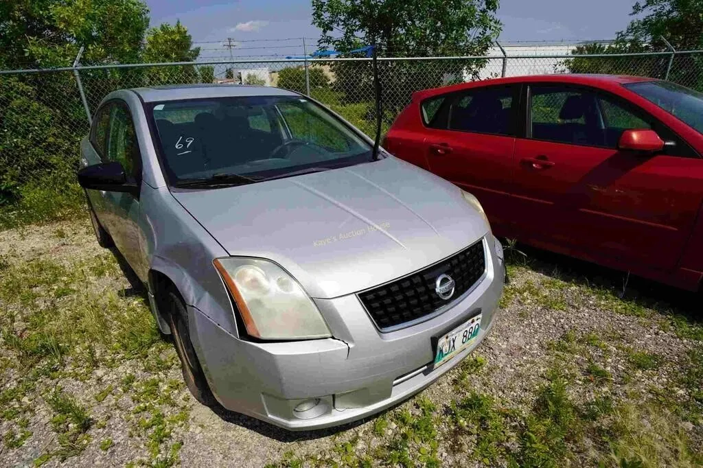 2008 Nissan Sentra SN: 3N1AB61E38L610035
