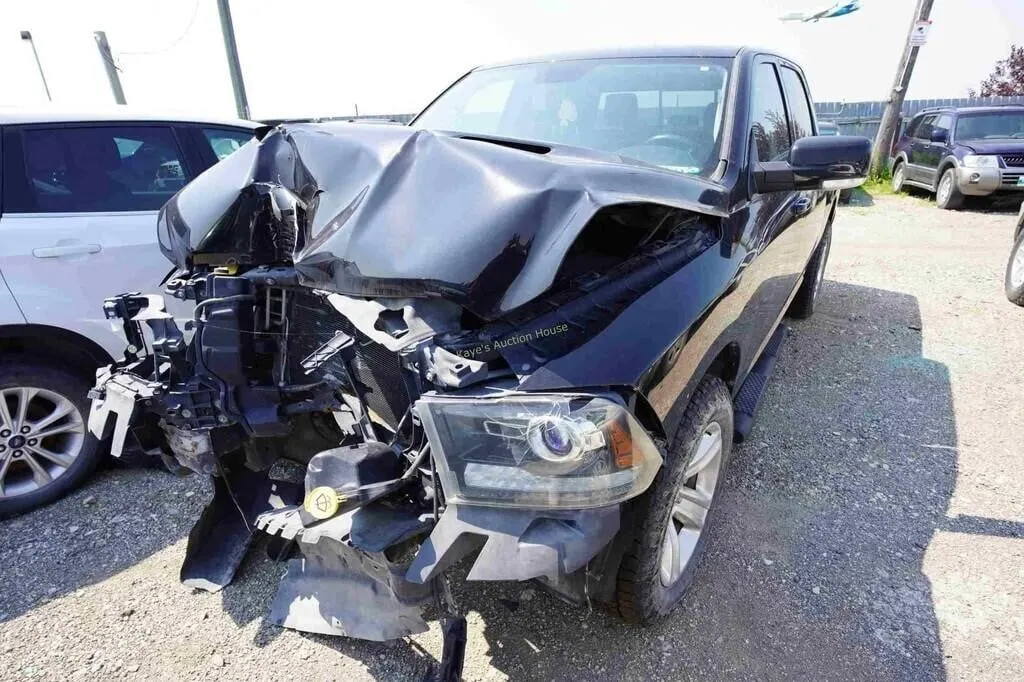 2013 Ram 1500 Sport SN: 1C6RR7MTXDS652068