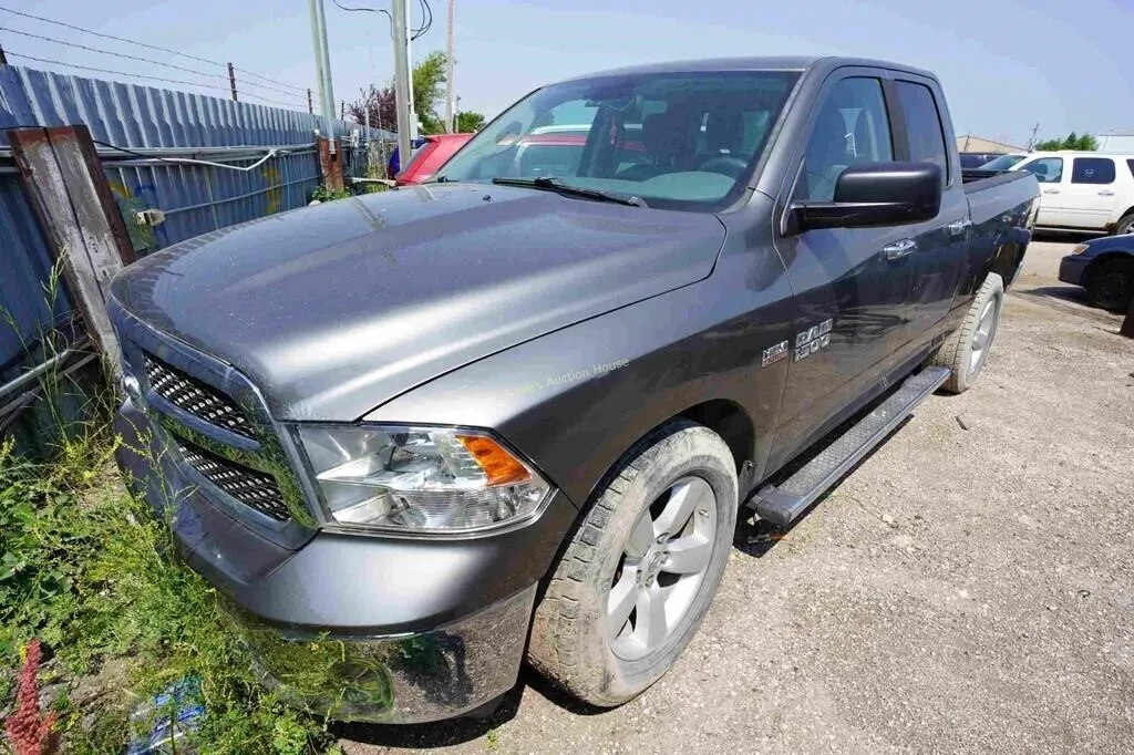 2013 Dodge Ram 1500 ST SN: 1C6RR7GT4DS688477