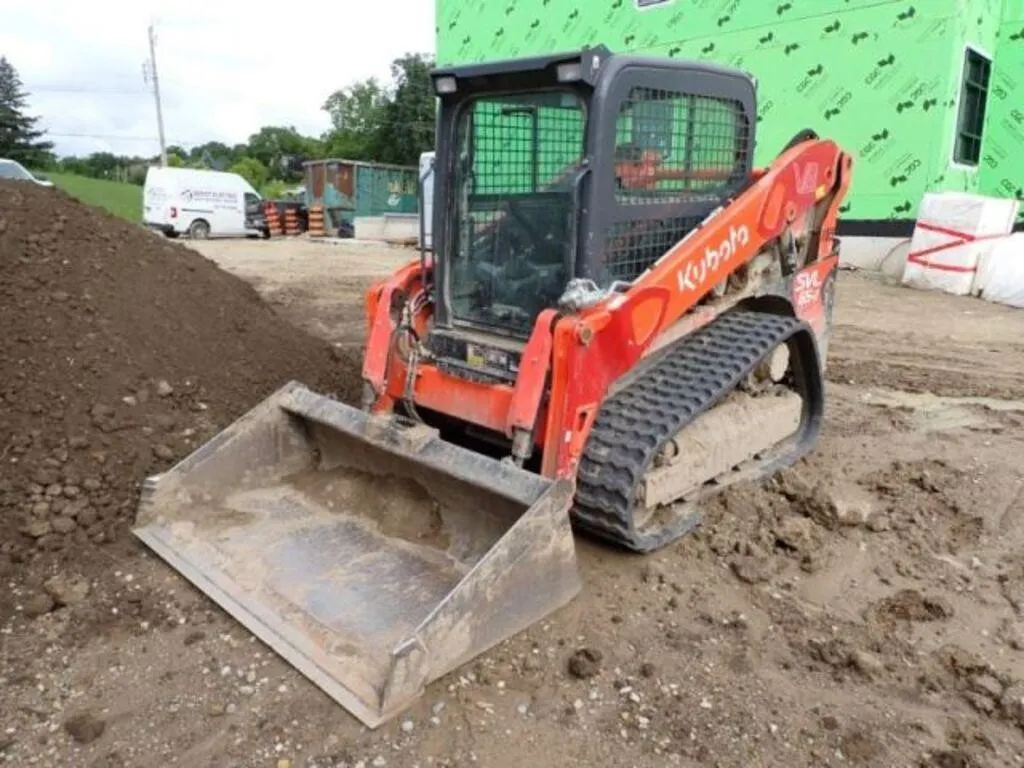 2023 Kubota SVL65-2 Multi Terrain Loader KBCZ021CL