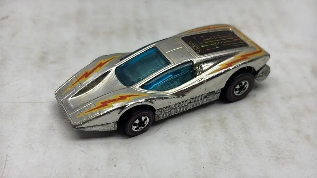 1974 hot Wheels redline Large Charge car