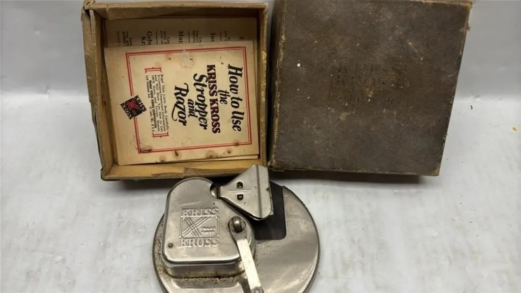 Antique Kris Kross Razor Sharpener tool & box