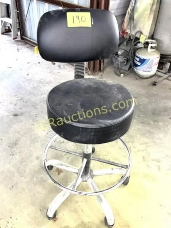 WORK BARSTOOL ON CASTERS