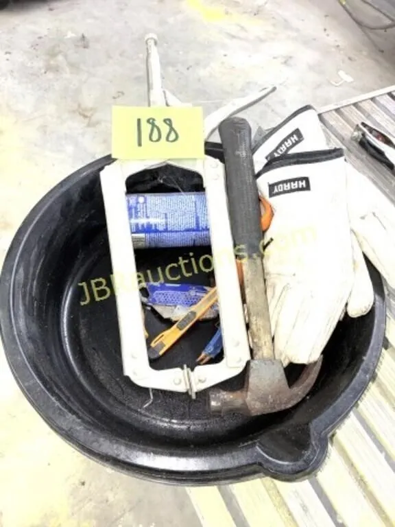 CLAMP, HAMMER, GLOVES, DRIP PAN
