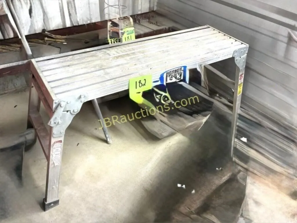WERNER FOLDING BENCH / SINGLE SCAFFOLD